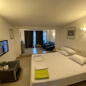 https://ivos-guest-rooms.plovdiv-hotels.com